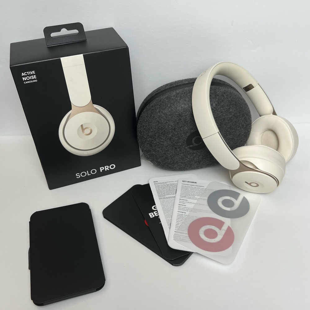 Beats Solo Pro ‘White’